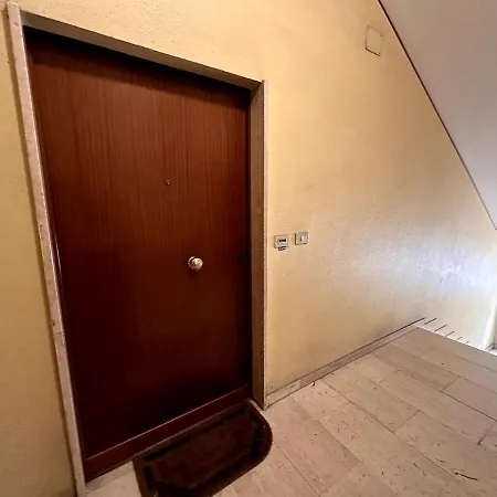 Suitesigismondo-l'appartamento Piu Di Apartment *