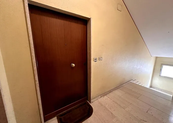 Suitesigismondo-l'appartamento Piu Di 아파트 *